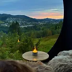 Birdbox * Bergen